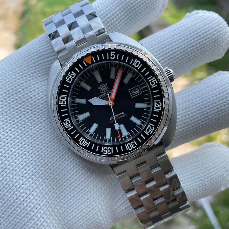 Anniversary SaleSteeldive SD1983 DS-3 1000m Diver Watch