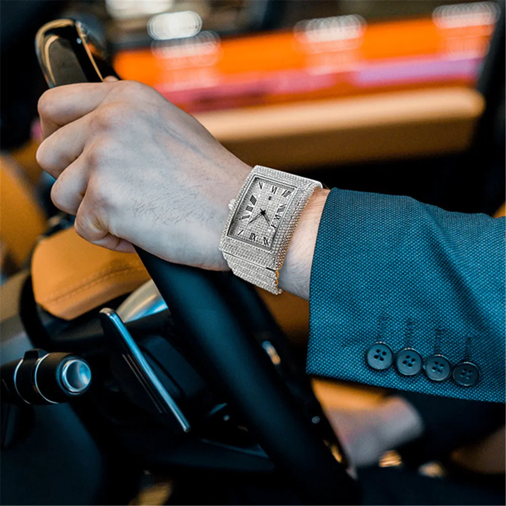 Diamond-embedded Giant Shining Starry Golden Calendar Quartz Watch 