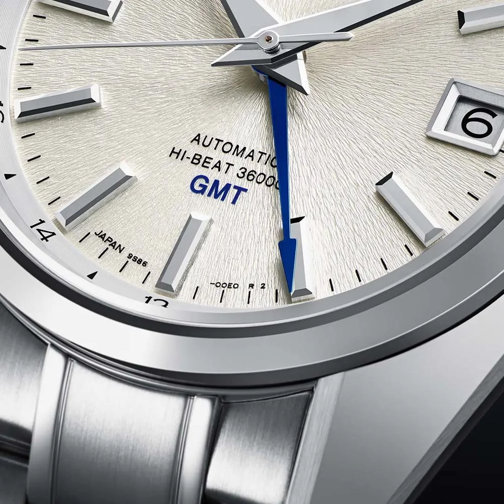 Grand Seiko Heritage Collection Snowfall Mount Iwate 44GS Hi-Beat GMT 40mm Champagne Dial Gents Automatic Watch SBGJ263G