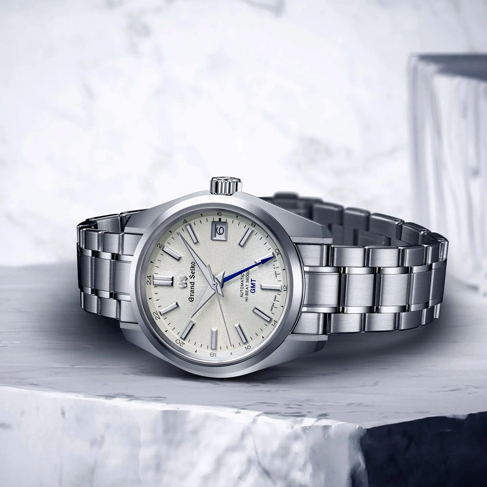 Grand Seiko Heritage Collection Snowfall Mount Iwate 44GS Hi-Beat GMT 40mm Champagne Dial Gents Automatic Watch SBGJ263G