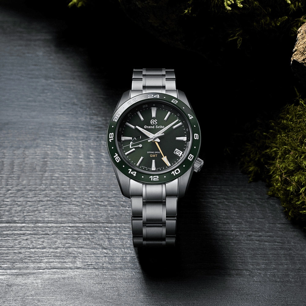 Grand Seiko Sports Collection Spring Drive GMT 44.5mm Green Dial Gents Watch SBGE257G