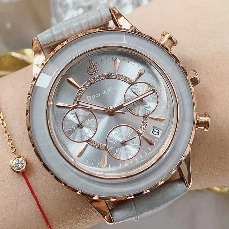 High Appearance Horizontal Refraction Mirror Six Pin Wrist Watch