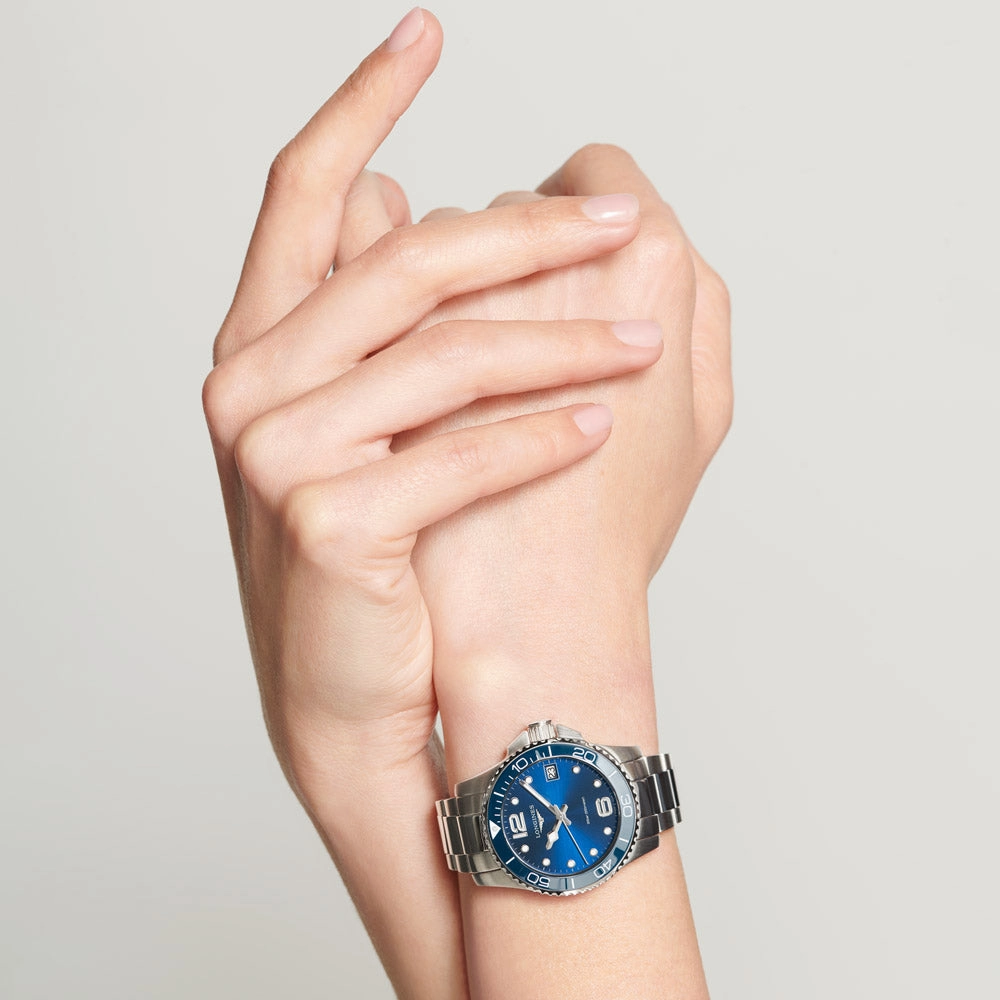 Longines HydroConquest 32mm Blue Dial Quartz Ladies Watch L3.370.4.96.6