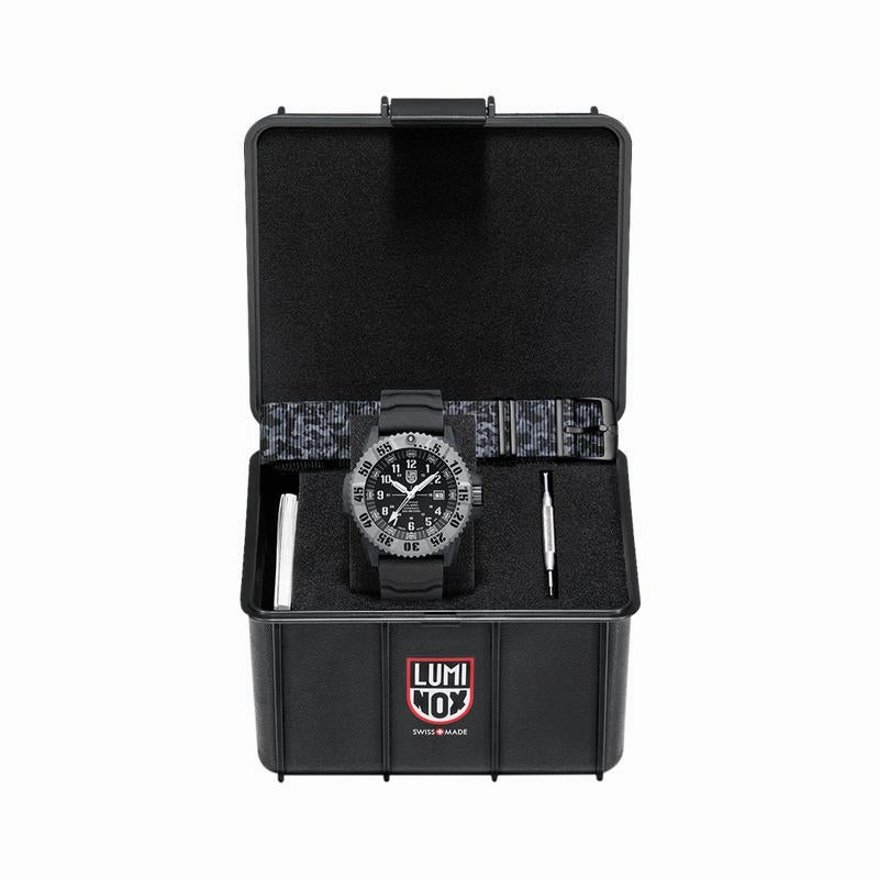 Luminox Military-Spec Series - XL.3351.1.SET