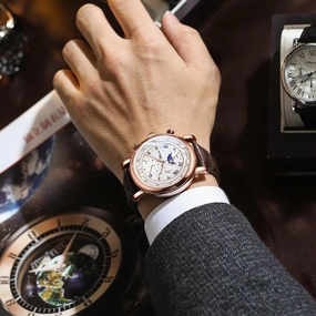 Multifunctional True Three Eyes Six-pin Men's Watch 