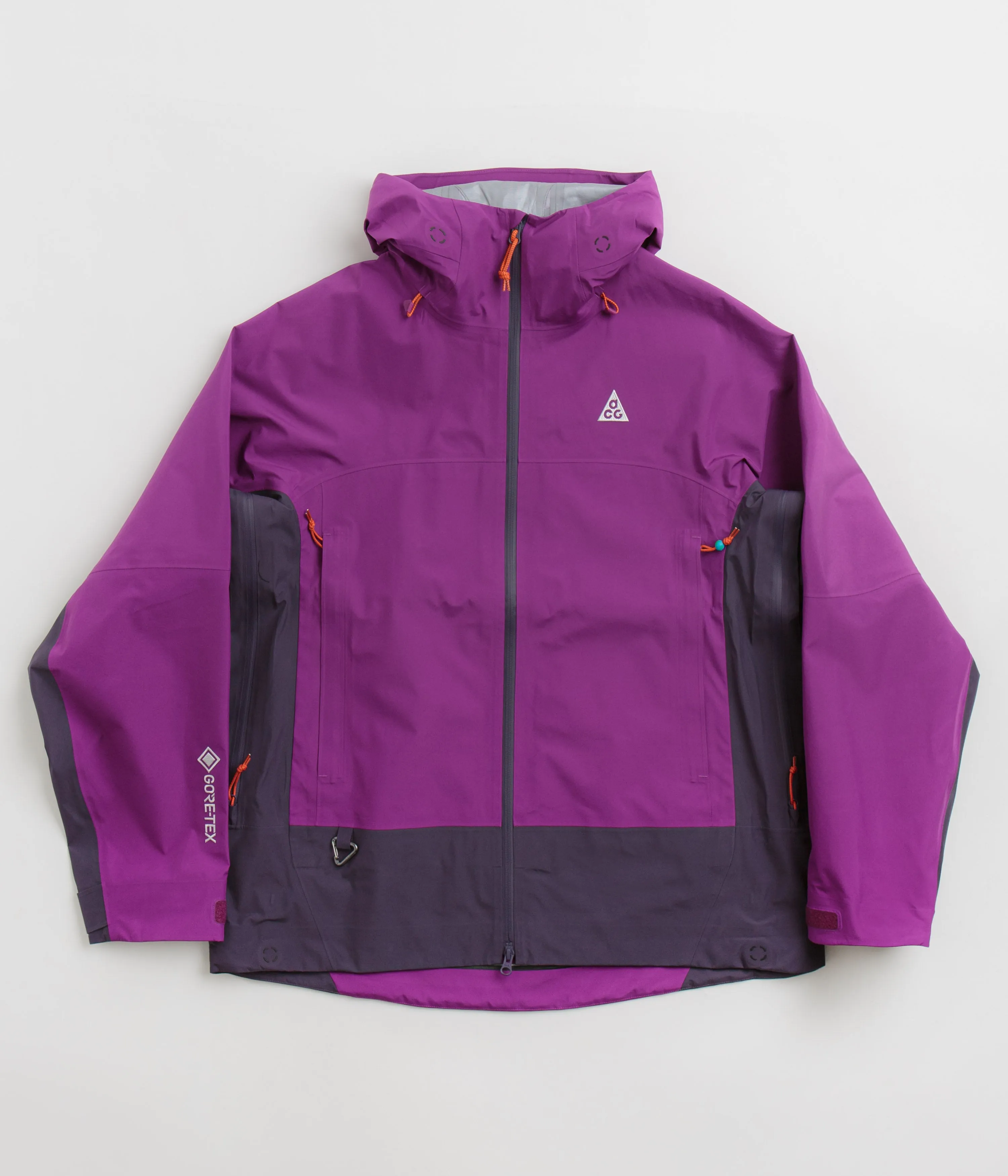 Nike ACG Misery Ridge Jacket - Bold Berry / Dark Raisin / Summit White Nike ACG Outdoor Clothing