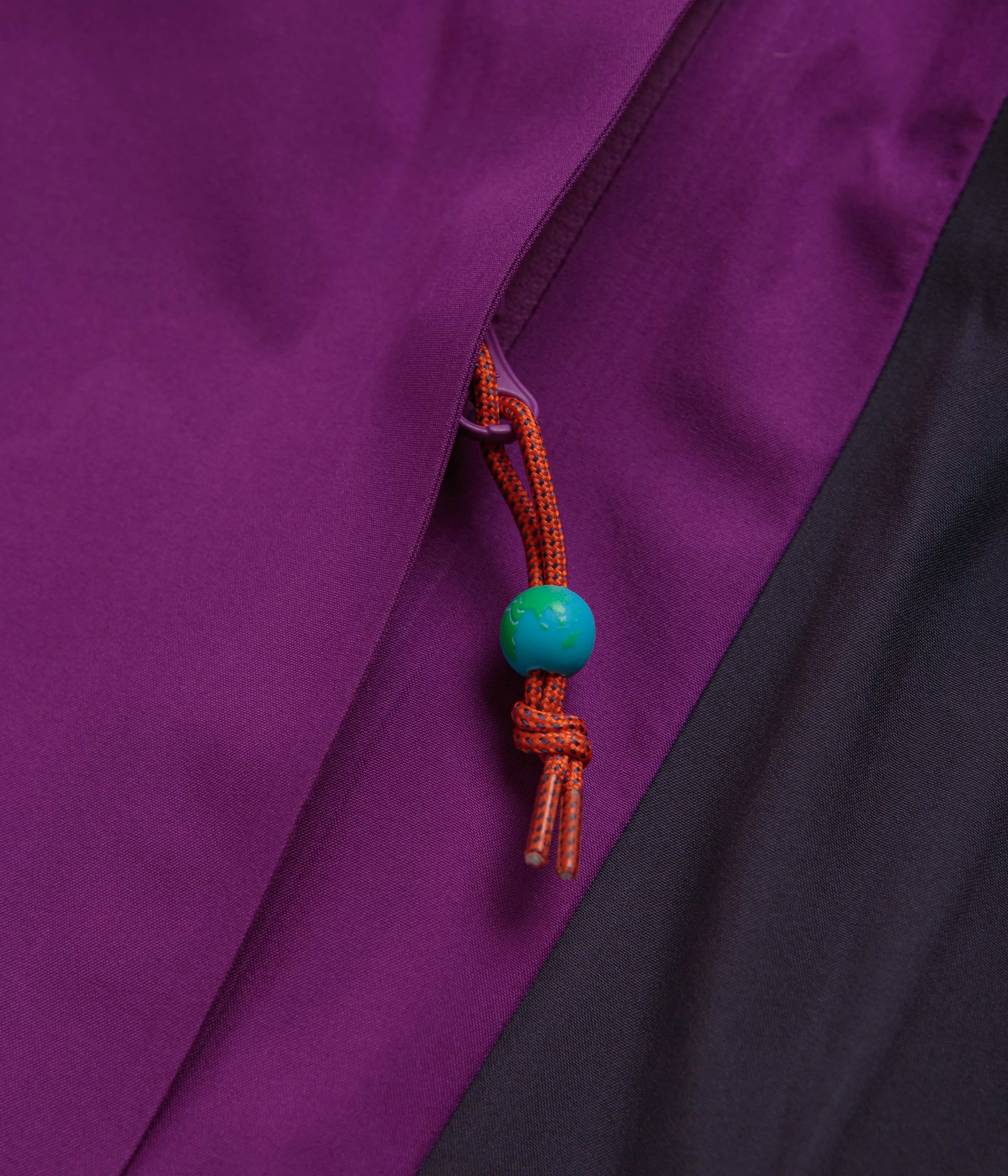 Nike ACG Misery Ridge Jacket - Bold Berry / Dark Raisin / Summit White Nike ACG Outdoor Clothing