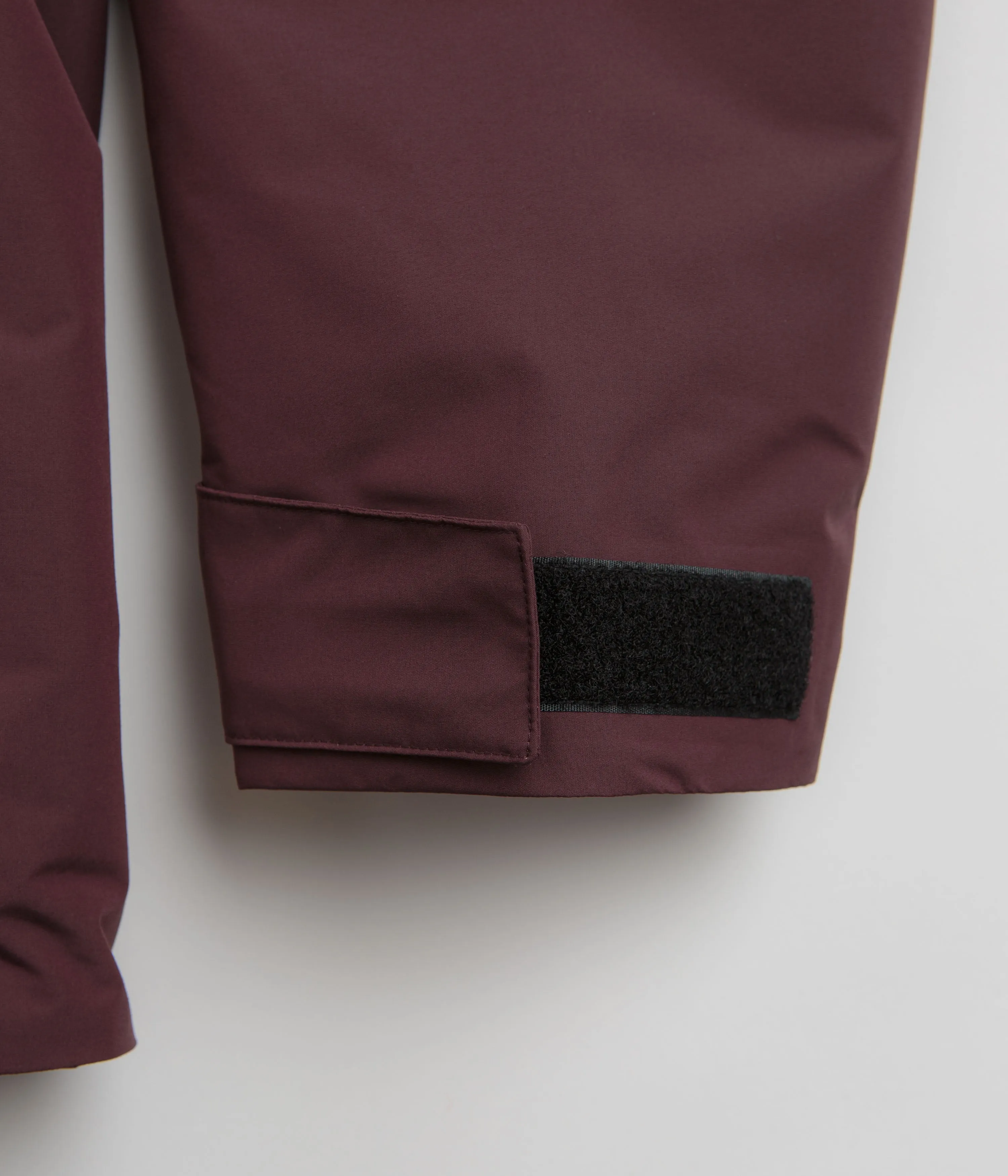 Nike ACG Skull Peak Jacket - Burgundy Crush / Beyond Pink / Summit White Nike ACG Outdoor Clothing