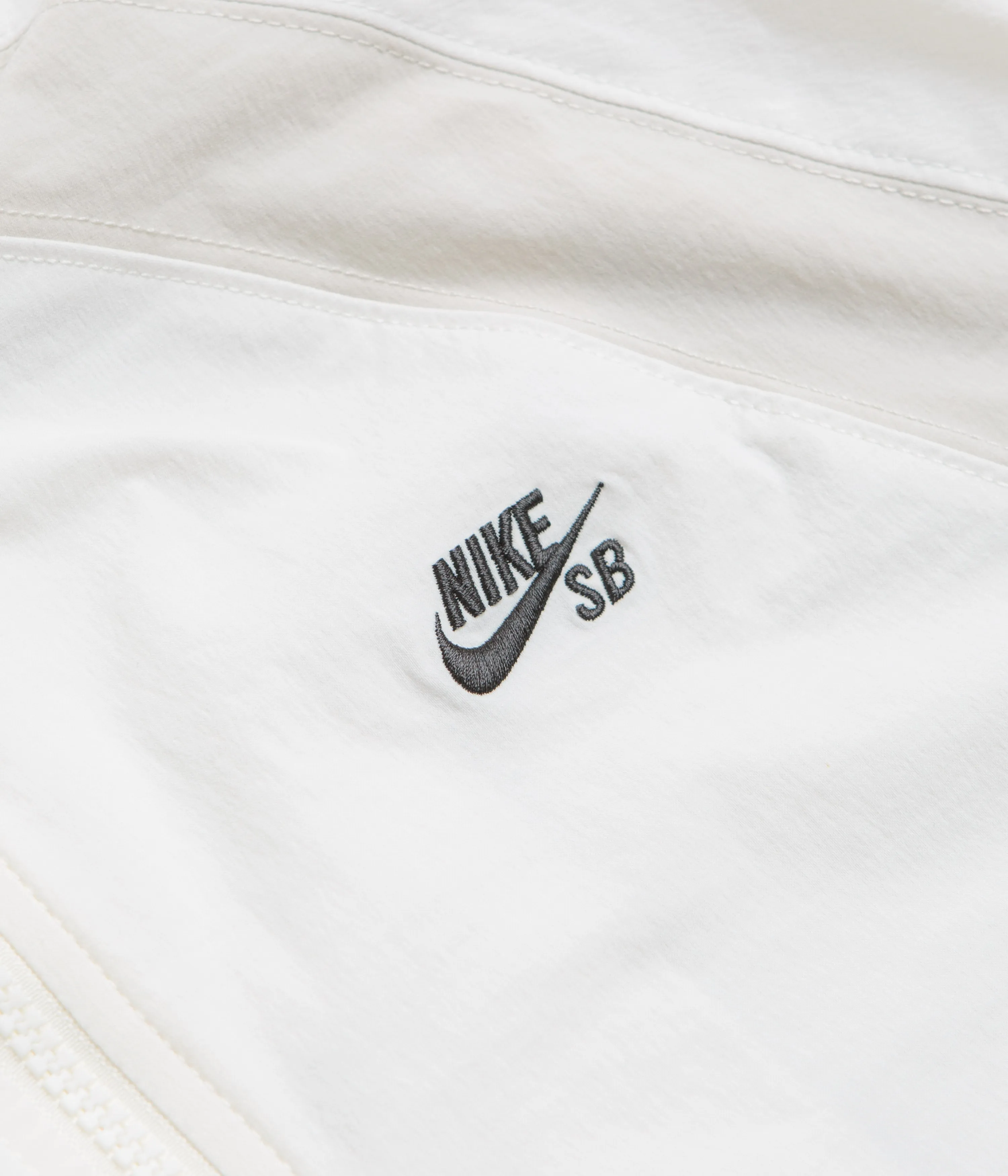 Nike SB Full Zip Woven Jacket - Sail / Light Bone / Black Nike SB Clothing