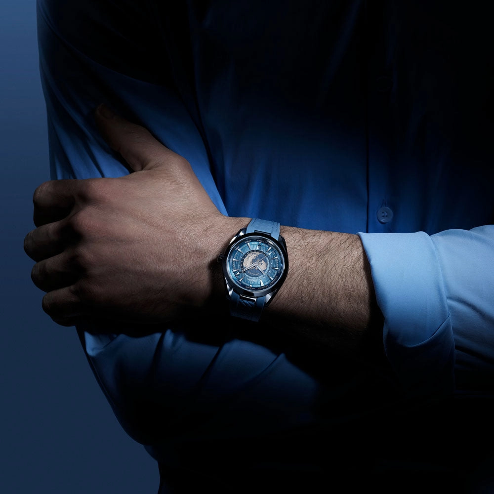 OMEGA Seamaster Aqua Terra 150M GMT Worldtimer 43mm Summer Blue Dial Automatic Gents Watch 22012432203002