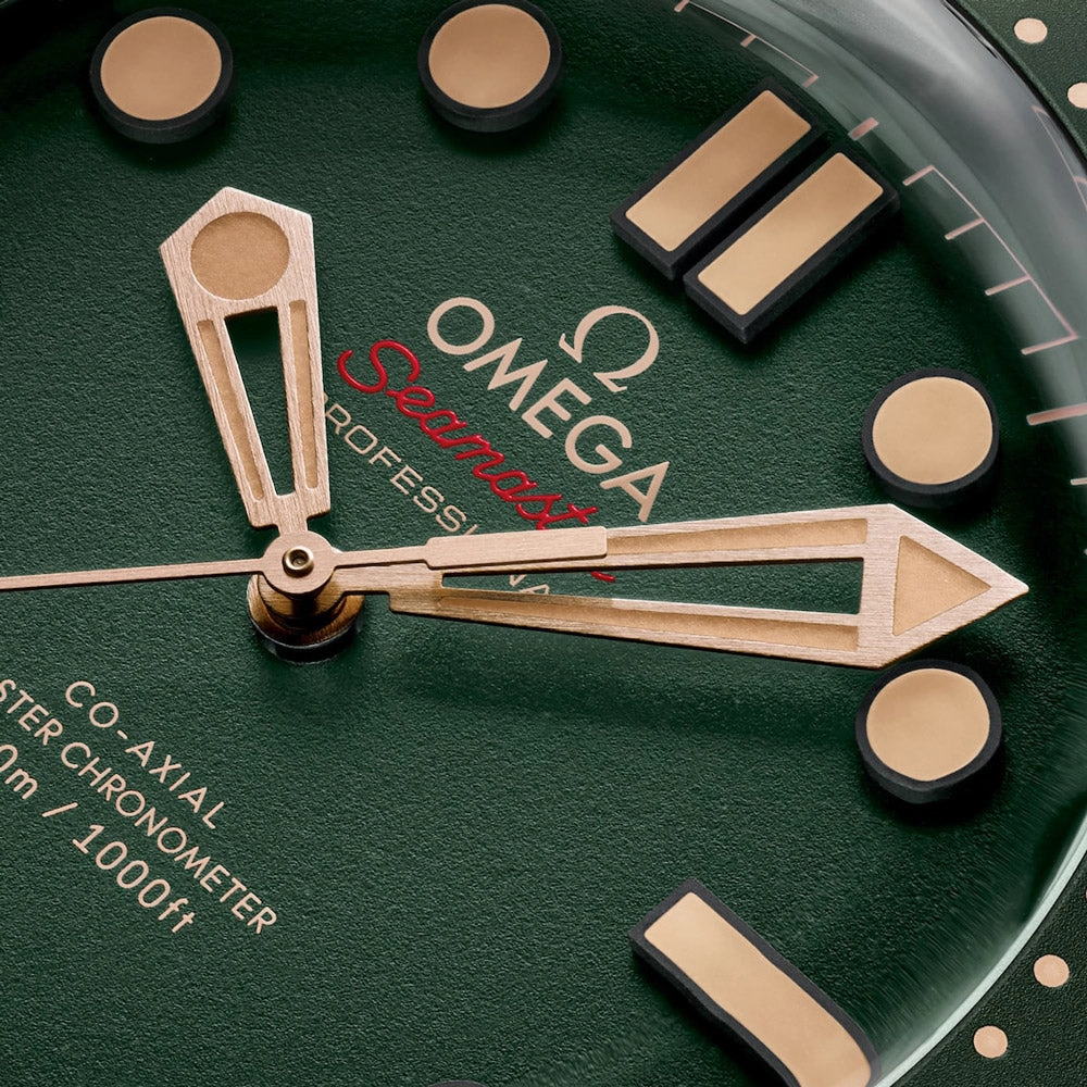OMEGA Seamaster Diver 300M 42mm Green Dial Bronze Gold and Titanium Automatic Gents Watch 21090422010001