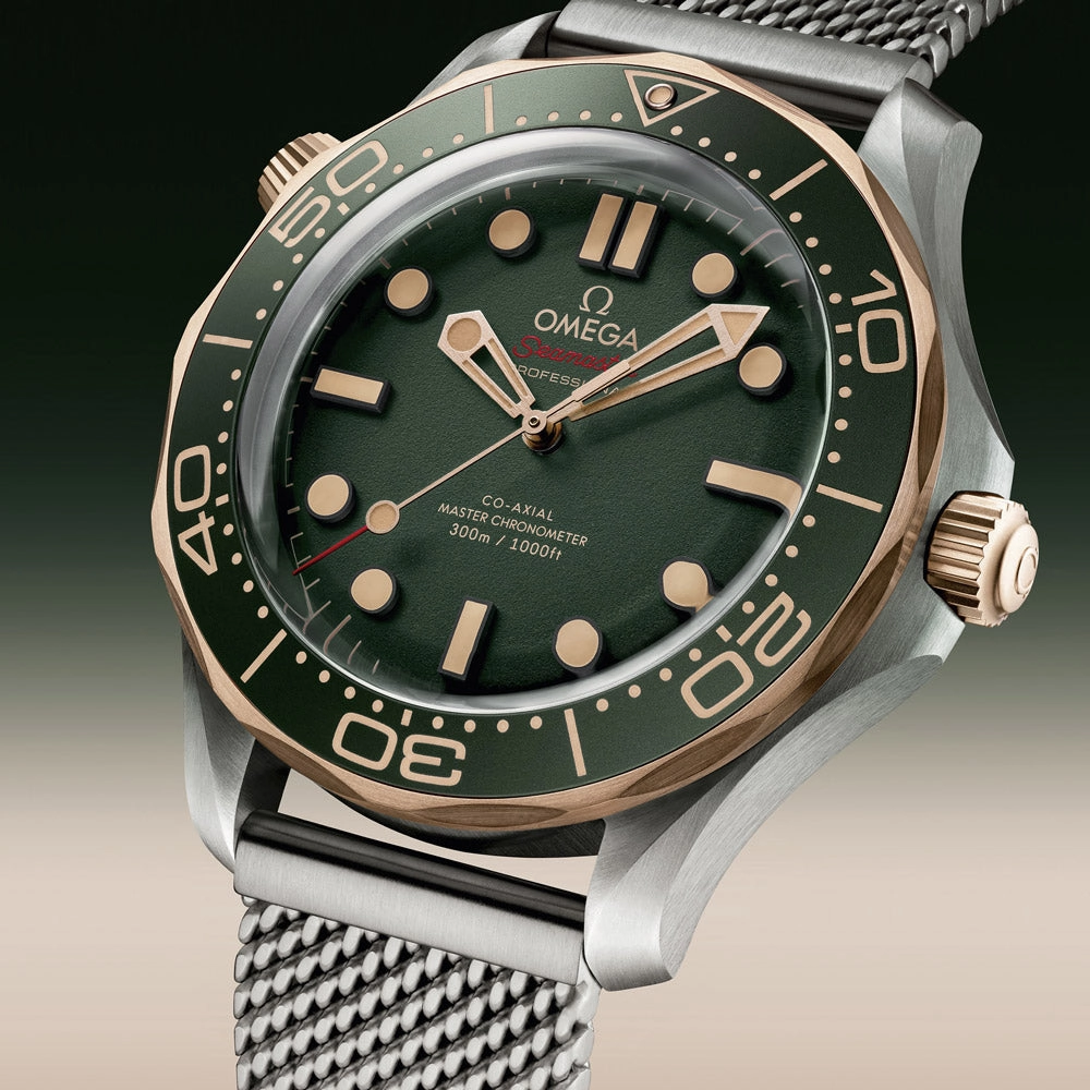 OMEGA Seamaster Diver 300M 42mm Green Dial Bronze Gold and Titanium Automatic Gents Watch 21090422010001