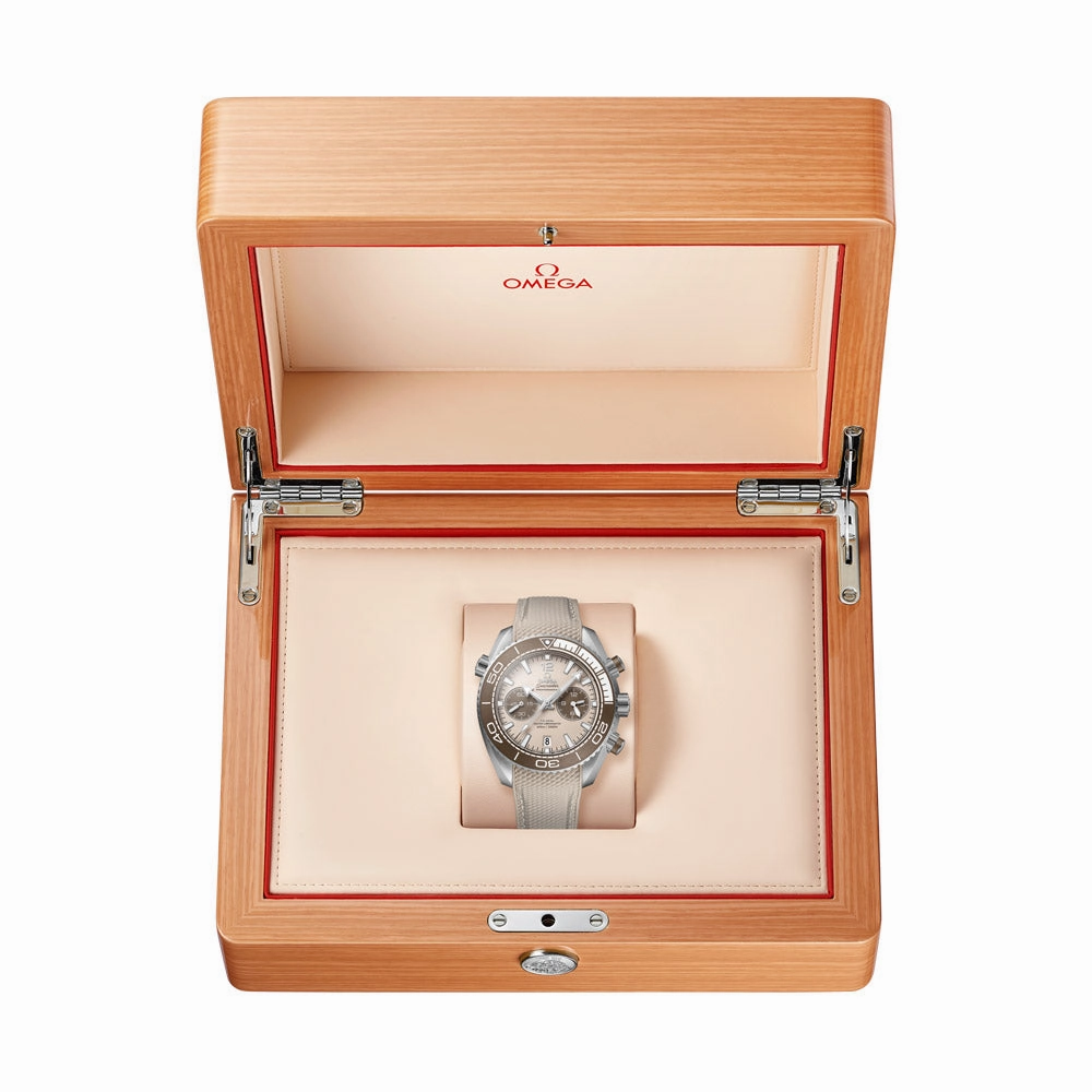 OMEGA Seamaster Planet Ocean 600M 45.5mm Linen Dial Automatic Chronograph Gents Watch 21532465109001