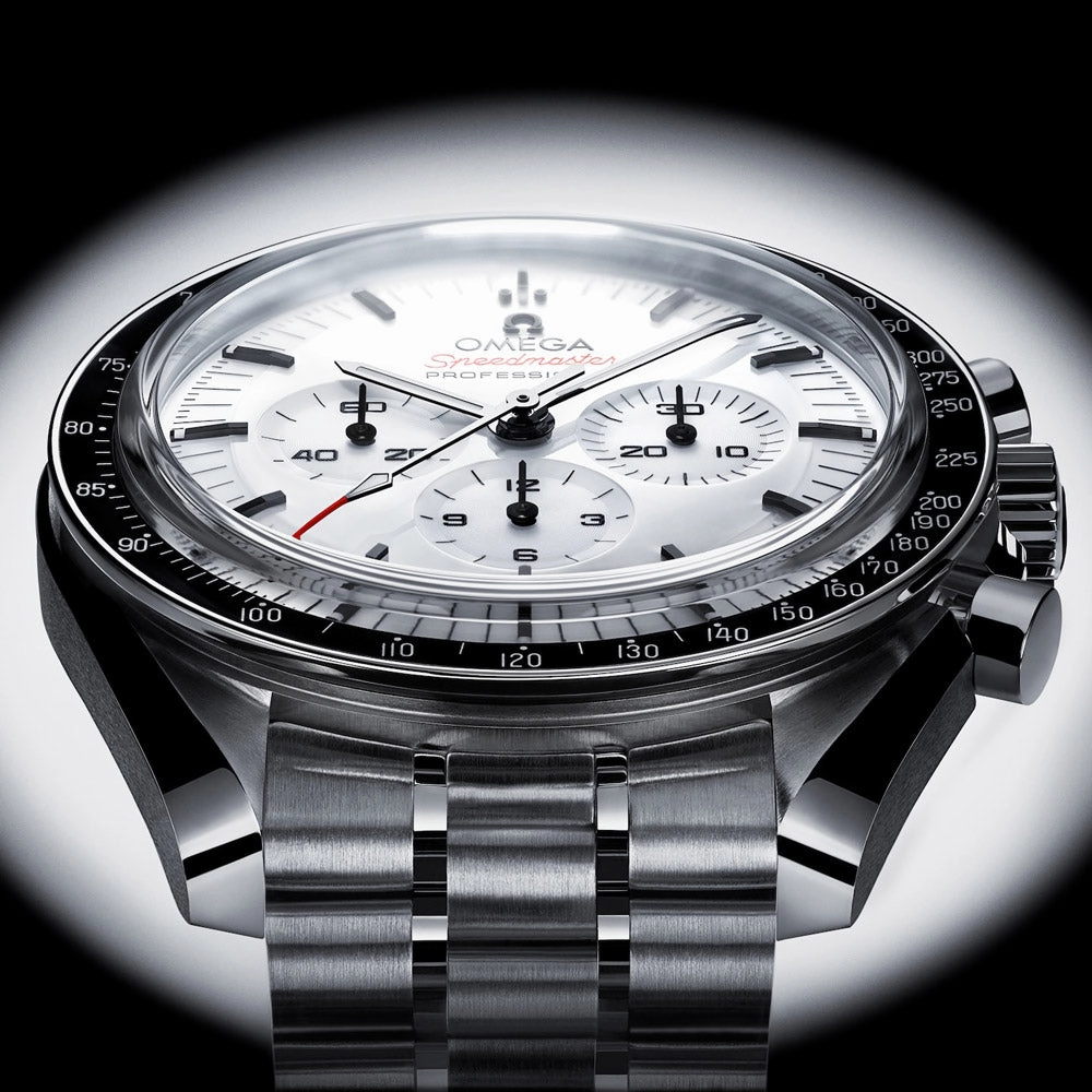 OMEGA Speedmaster Moonwatch Professional Chronograph 42mm White Dial Manual Wound Gents Watch 31030425004001