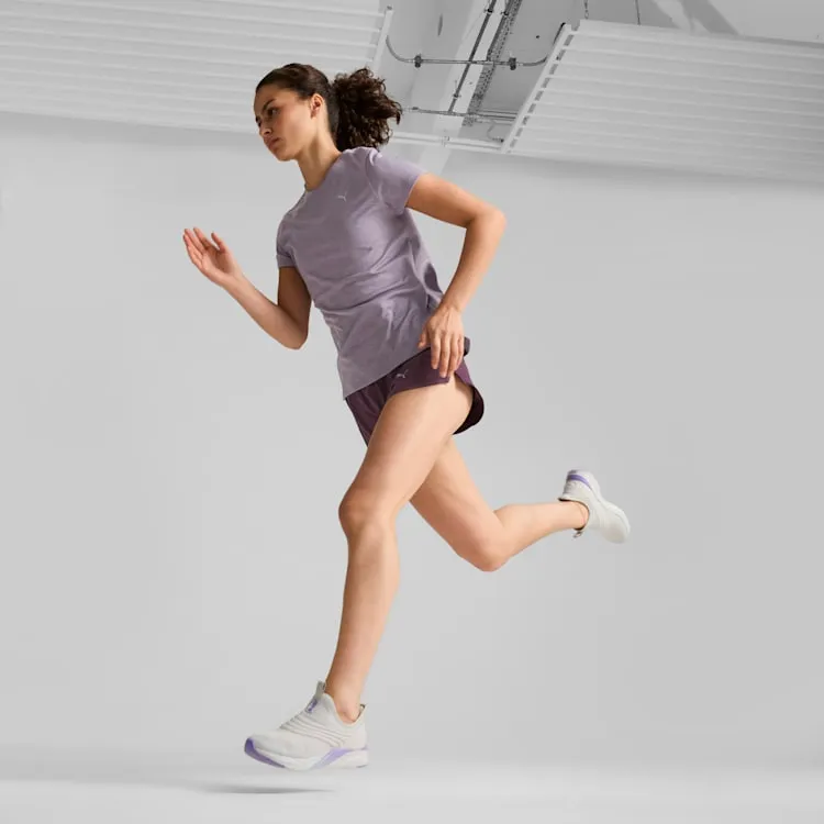 PUMA WOMEN'S RUN FAVOURITE HEATHER PLUM TEE