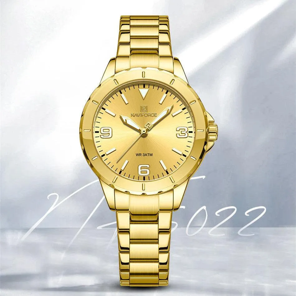 Steel Band Watch Is Fashionable And Waterproof 