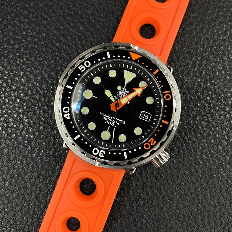 Steeldive Colorful SD1975C Tuna Dive Watch