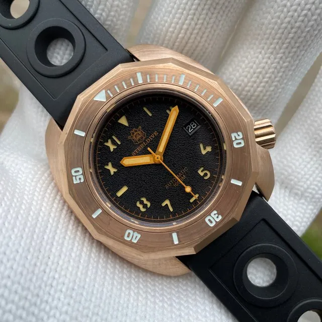 Steeldive SD1946S Solid Bronze Watch 