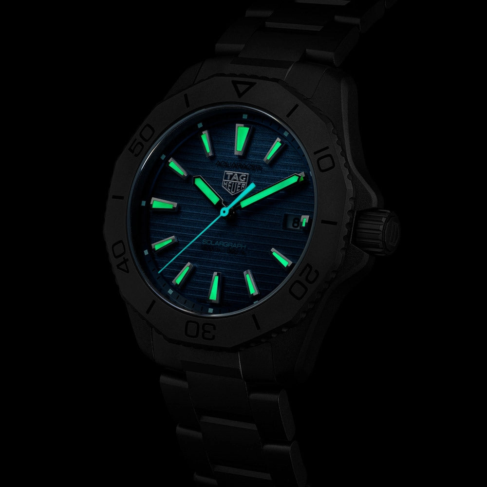 TAG Heuer Aquaracer Professional 200 Solargraph Blue Dial 40mm Titanium Quartz Gents Watch WBP1182.BF0000