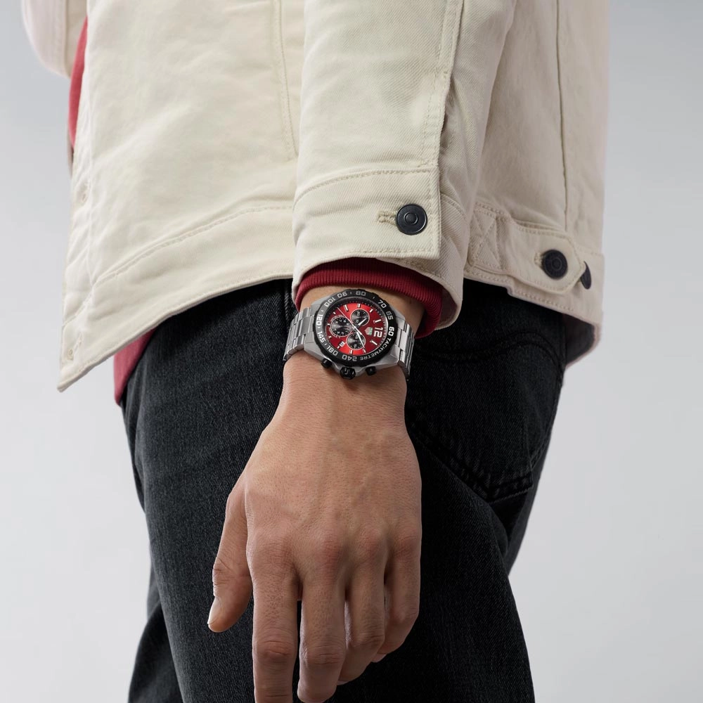 TAG Heuer Formula 1 43mm Red Dial Quartz Chronograph Gents Watch CAZ101AN.BA0842