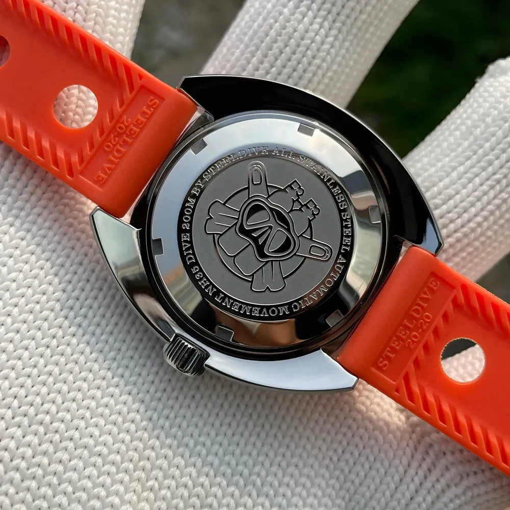Welcome DealSteeldive SD1967 Sub 300T Diver Watch