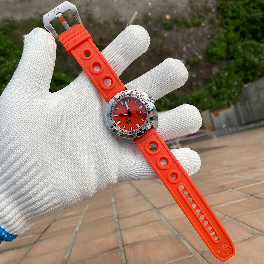 Welcome DealSteeldive SD1967 Sub 300T Diver Watch