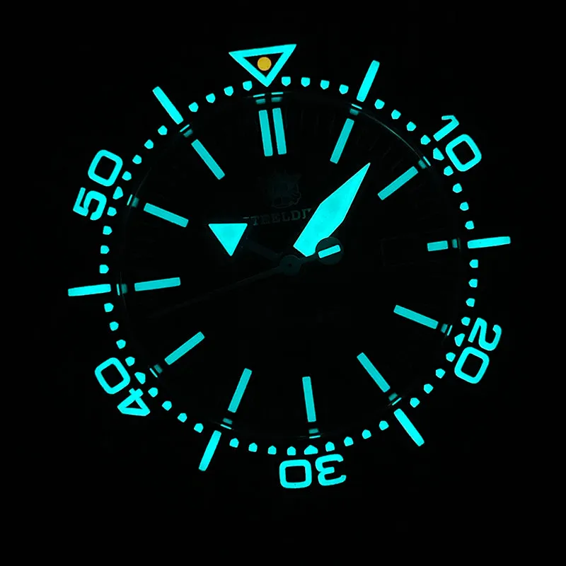 Welcome DealSTEELDIVE SD1985 Professional 1200m Diver Watch