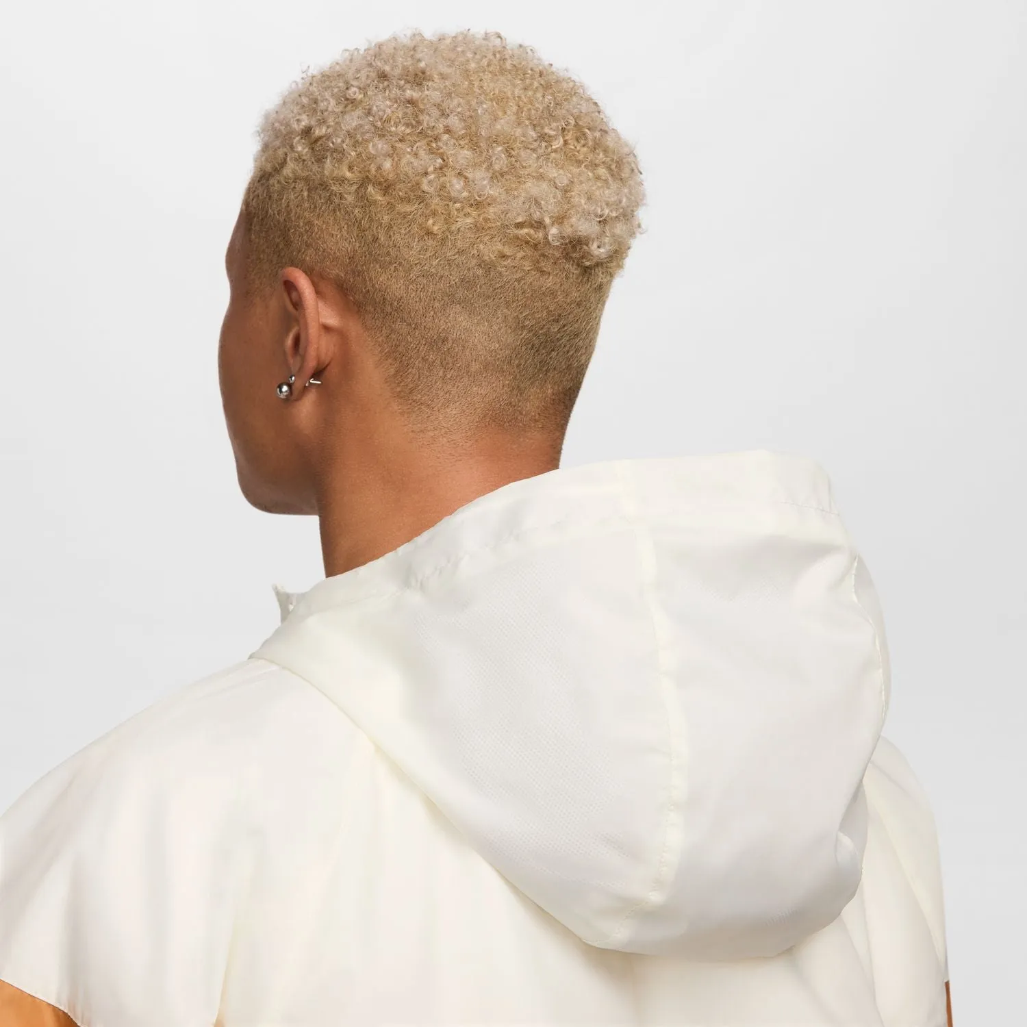 Windrunner Jacket – Mens Clothing_Nike