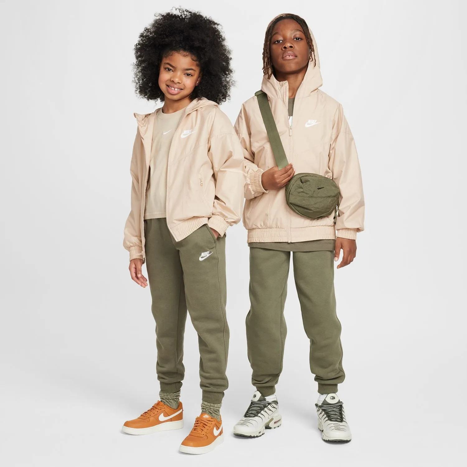 Windrunner Jacket- Youth Clothing_Nike
