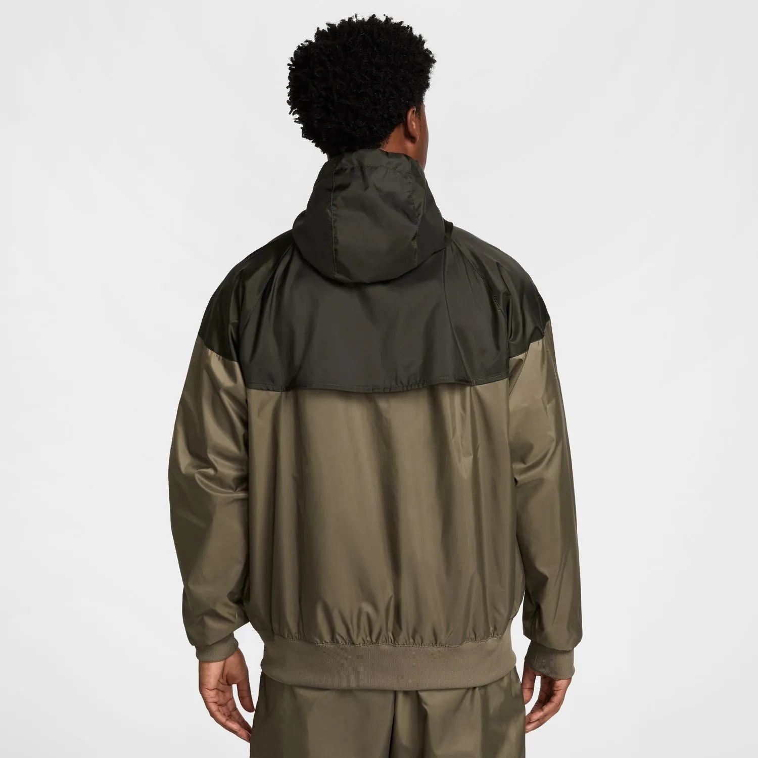 Windrunner - Mens Clothing_Nike