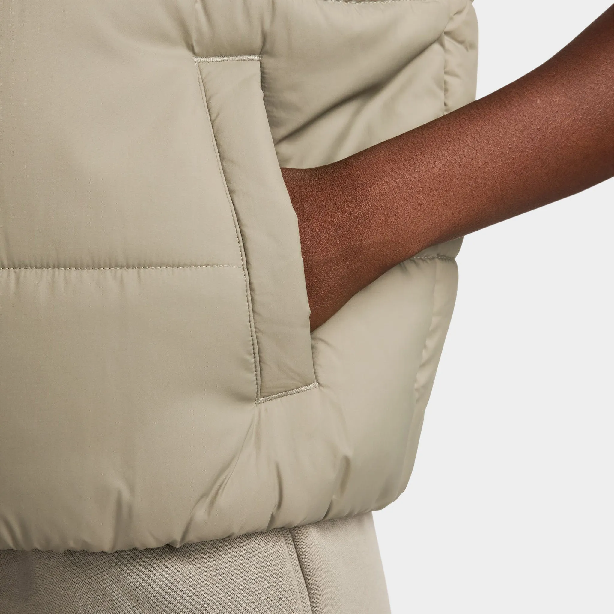 Womens Nike Nike Women's Sportswear Classic Therma-FIT Vest Light Army / White